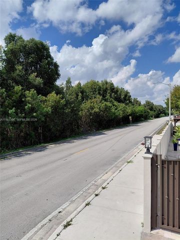 168xx 45th Street, Miami, FL 33185
