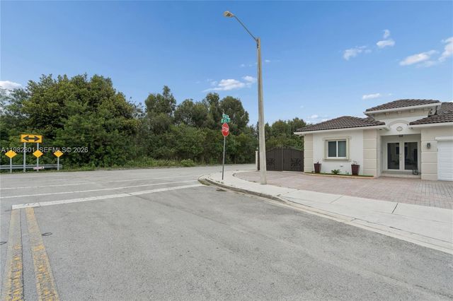 168xx 45th Street, Miami, FL 33185