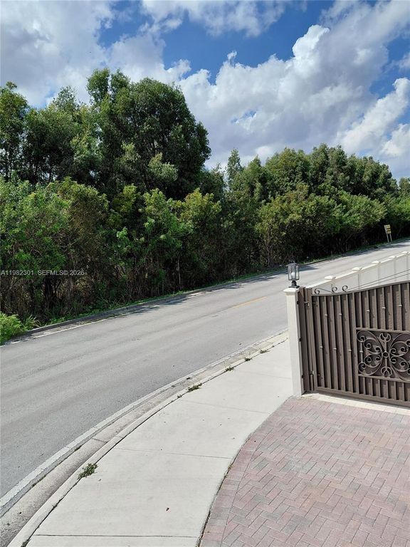 168xx 45th Street, Miami, FL 33185