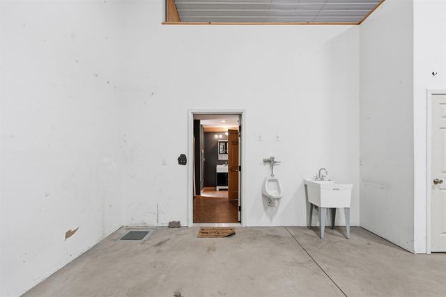 4218 N Maple St, Spokane, WA 99208
