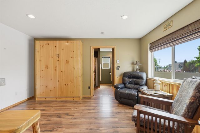4218 N Maple St, Spokane, WA 99208