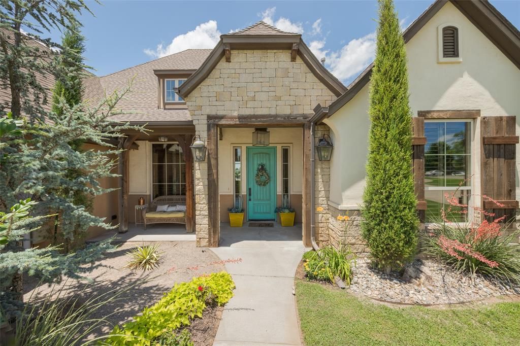 701 Tacoma Bridge Court, Edmond, OK 73034