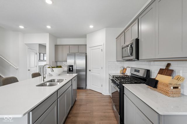 2326 Nampa Drive, Whitestown, IN 46075