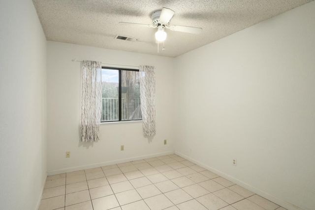 3670 W Fedora Avenue, Fresno, CA 93722