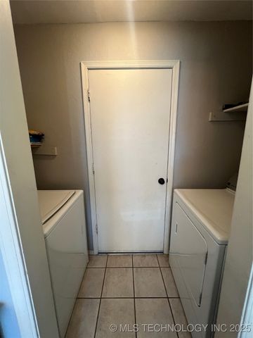 1707 S 139th East Avenue, Tulsa, OK 74108