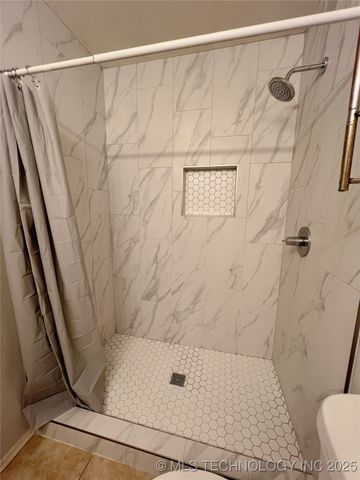 1707 S 139th East Avenue, Tulsa, OK 74108