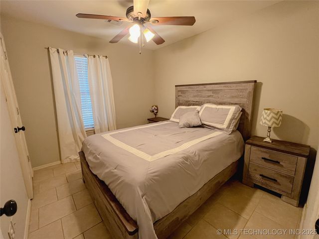 1707 S 139th East Avenue, Tulsa, OK 74108