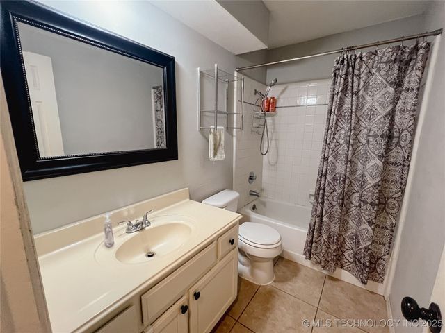 1707 S 139th East Avenue, Tulsa, OK 74108