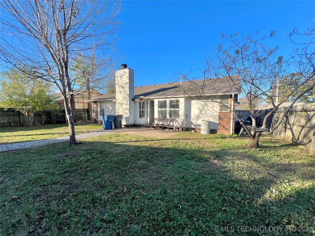 1707 S 139th East Avenue, Tulsa, OK 74108