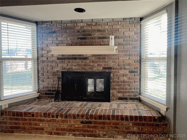 1707 S 139th East Avenue, Tulsa, OK 74108