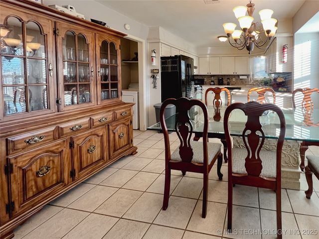 1707 S 139th East Avenue, Tulsa, OK 74108