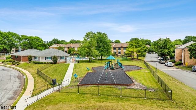 1005 Robin Rd, Hillsborough Twp., NJ 08844