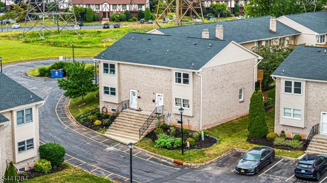 1005 Robin Rd, Hillsborough Twp., NJ 08844
