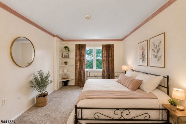 1005 Robin Rd, Hillsborough Twp., NJ 08844