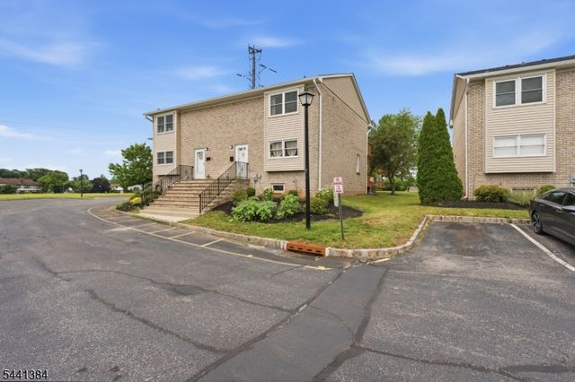 1005 Robin Rd, Hillsborough Twp., NJ 08844