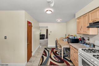 1005 Robin Rd, Hillsborough Twp., NJ 08844