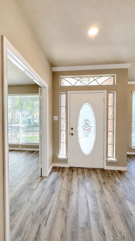 7606 Glenstone Street, Rowlett, TX 75089