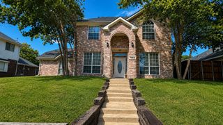 7606 Glenstone Street, Rowlett, TX 75089