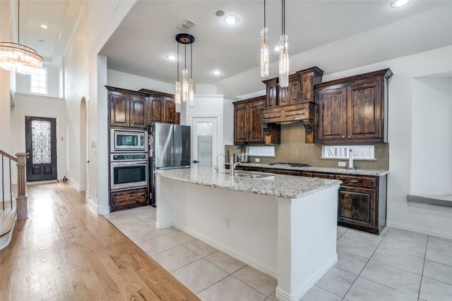 5716 Broadgreen Road, Frisco, TX 75035