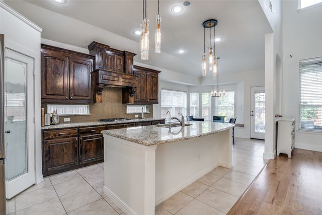 5716 Broadgreen Road, Frisco, TX 75035