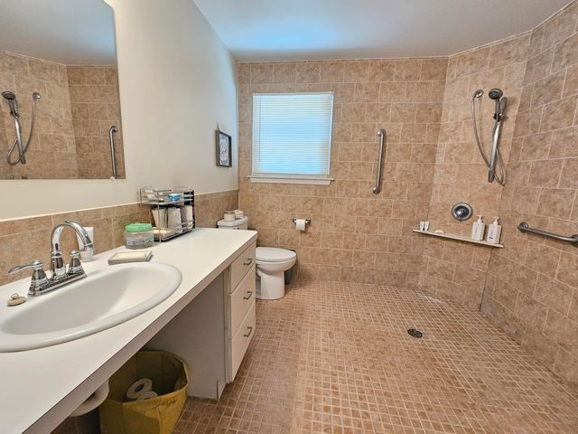 15641 O Connor Avenue, Allen Park, MI 48101