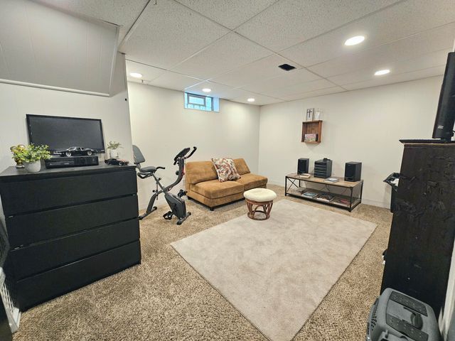 15641 O Connor Avenue, Allen Park, MI 48101