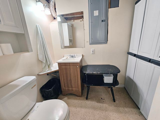 15641 O Connor Avenue, Allen Park, MI 48101