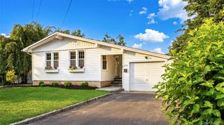 209 Loop Drive, Sayville, NY 11782