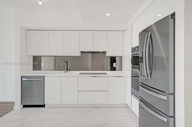 1170 E Hallandale 1003, Hallandale Beach, FL 33009