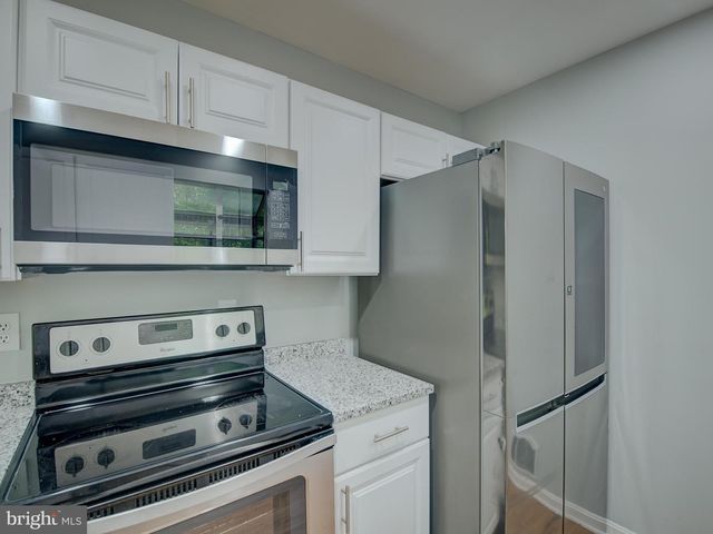 11752 SIDEWINDER LN, Lusby, MD 20657