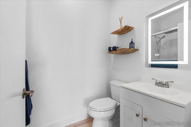 2150 Camino de la Reina 4204, San Diego, CA 92108