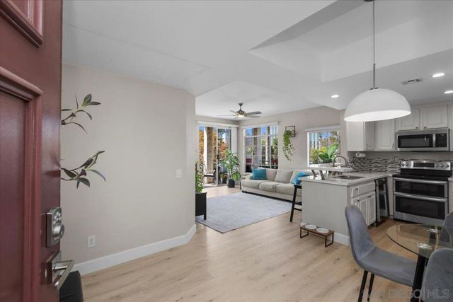 2150 Camino de la Reina 4204, San Diego, CA 92108