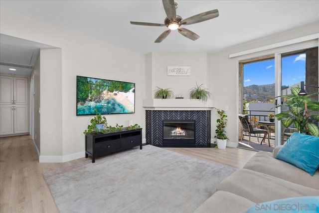 2150 Camino de la Reina 4204, San Diego, CA 92108