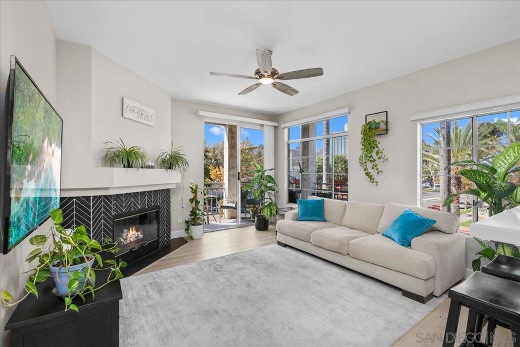 2150 Camino de la Reina 4204, San Diego, CA 92108