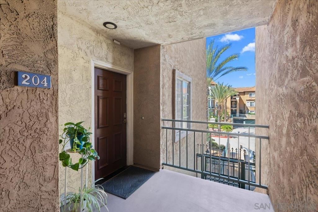 2150 Camino de la Reina 4204, San Diego, CA 92108 — photo 2