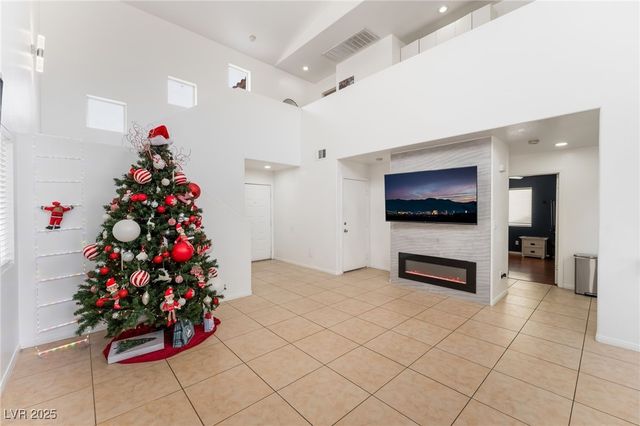 809 Bladensburg Street, Las Vegas, NV 89110