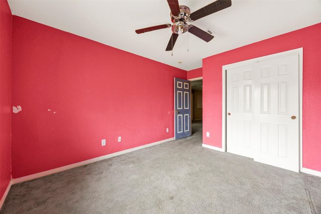 122 Mossey Oak Drive, Baytown, TX 77520