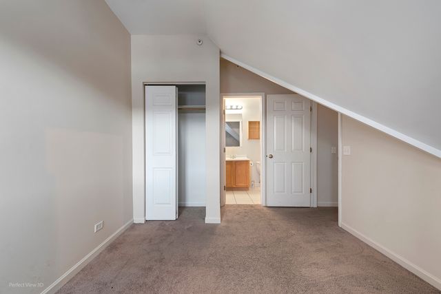 431 S HARVEY Street E, Oak Park, IL 60302