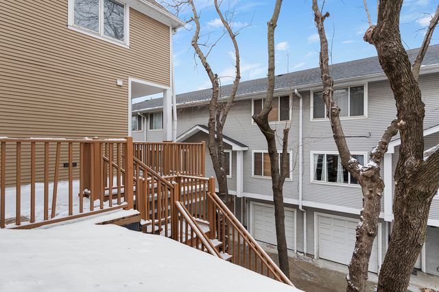 431 S HARVEY Street E, Oak Park, IL 60302