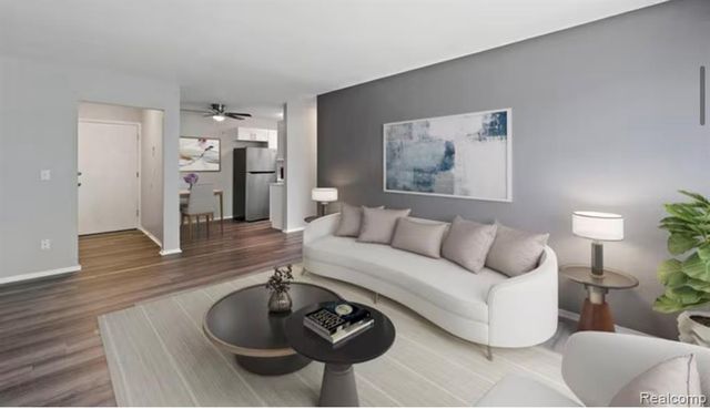 48200 W Pontiac Trail 14, Wixom, MI 48393