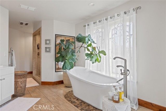 4000 Via Ventrua, Red Bluff, CA 96080