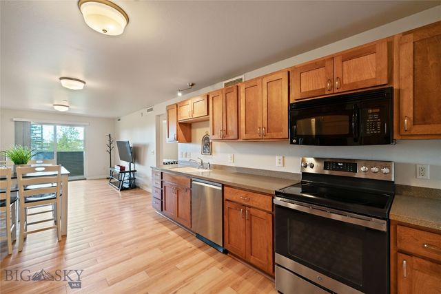228 S Cottonwood Road 105, Bozeman, MT 59718