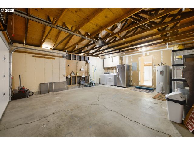 1091 Ne SUNRISE Ln, Hillsboro, OR 97124
