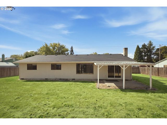 1091 Ne SUNRISE Ln, Hillsboro, OR 97124