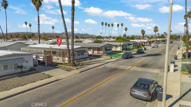 841 S Lyon, Hemet, CA 92543