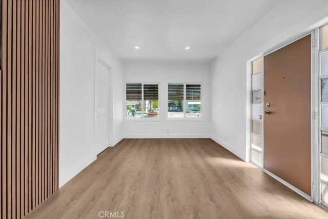 841 S Lyon, Hemet, CA 92543