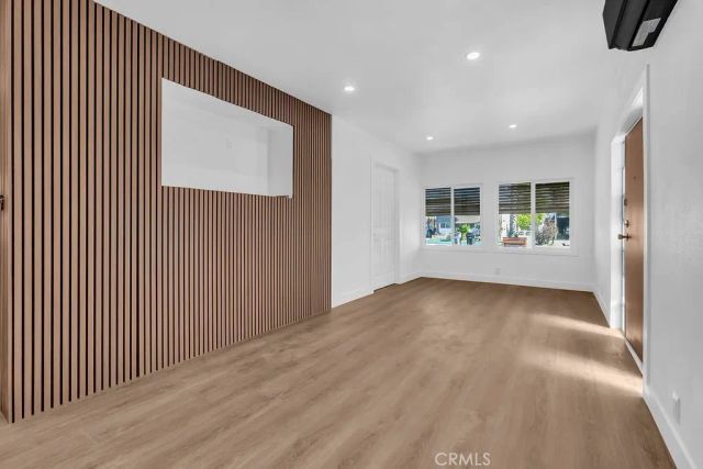 841 S Lyon, Hemet, CA 92543