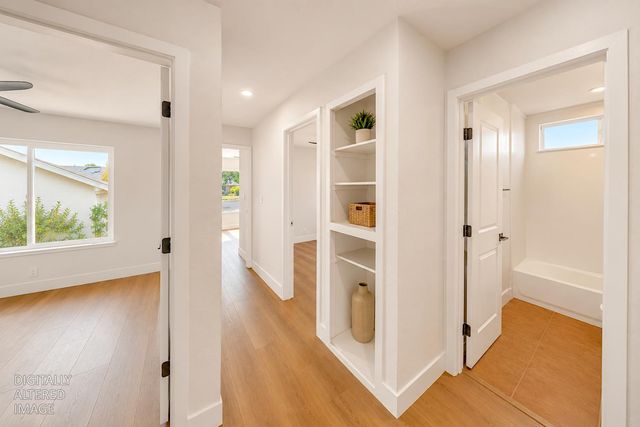 205 Oakhurst Ct, Merced, CA 95340