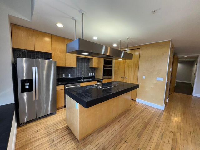 106 N High Street, 401, Columbus, OH 43215