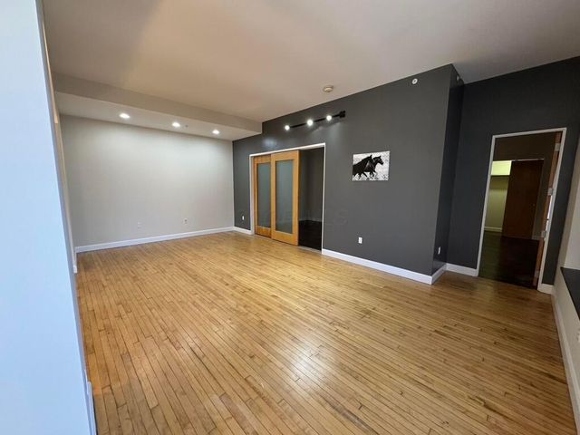 106 N High Street, 401, Columbus, OH 43215